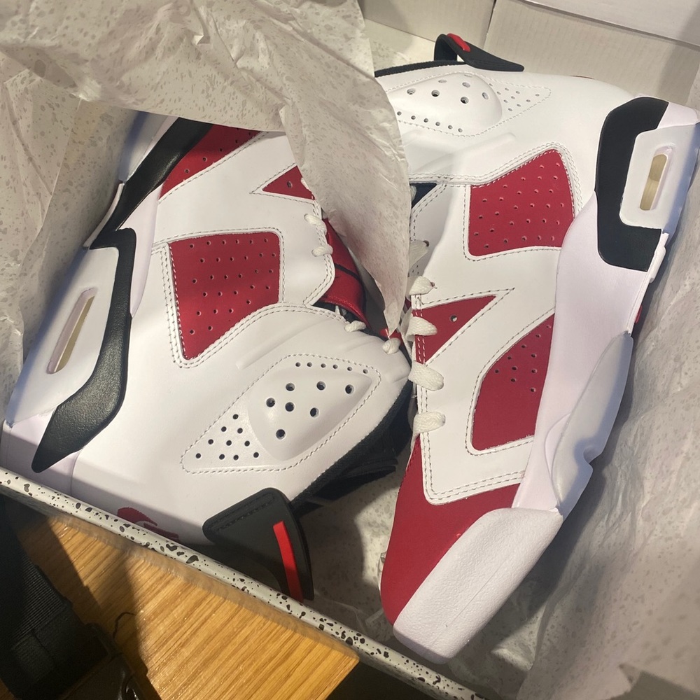 Jordan - Picture 2 of 2